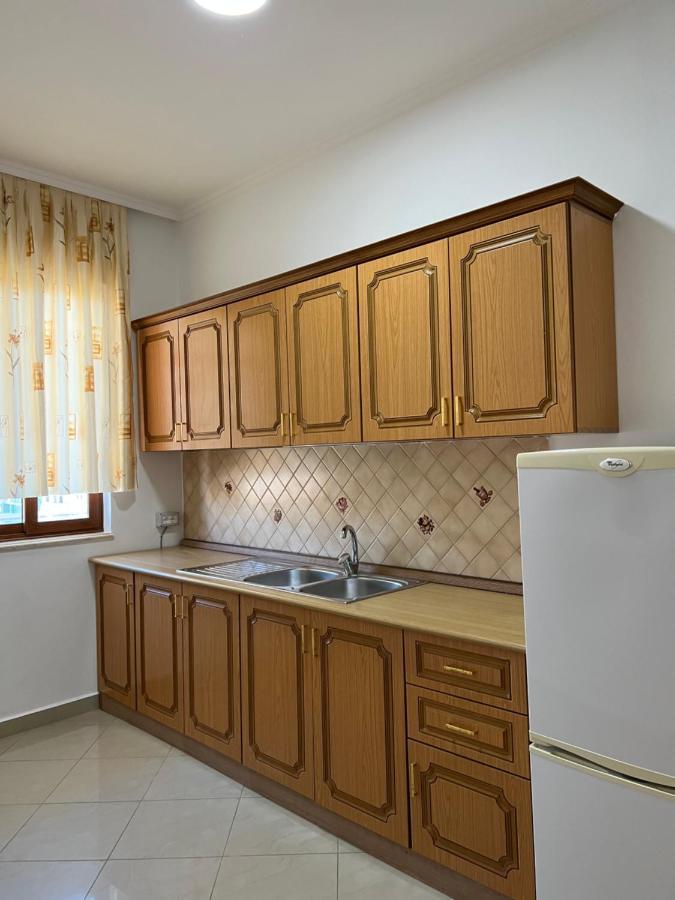 Guest House Il Palazzo ดูร์เรส ภายนอก รูปภาพ